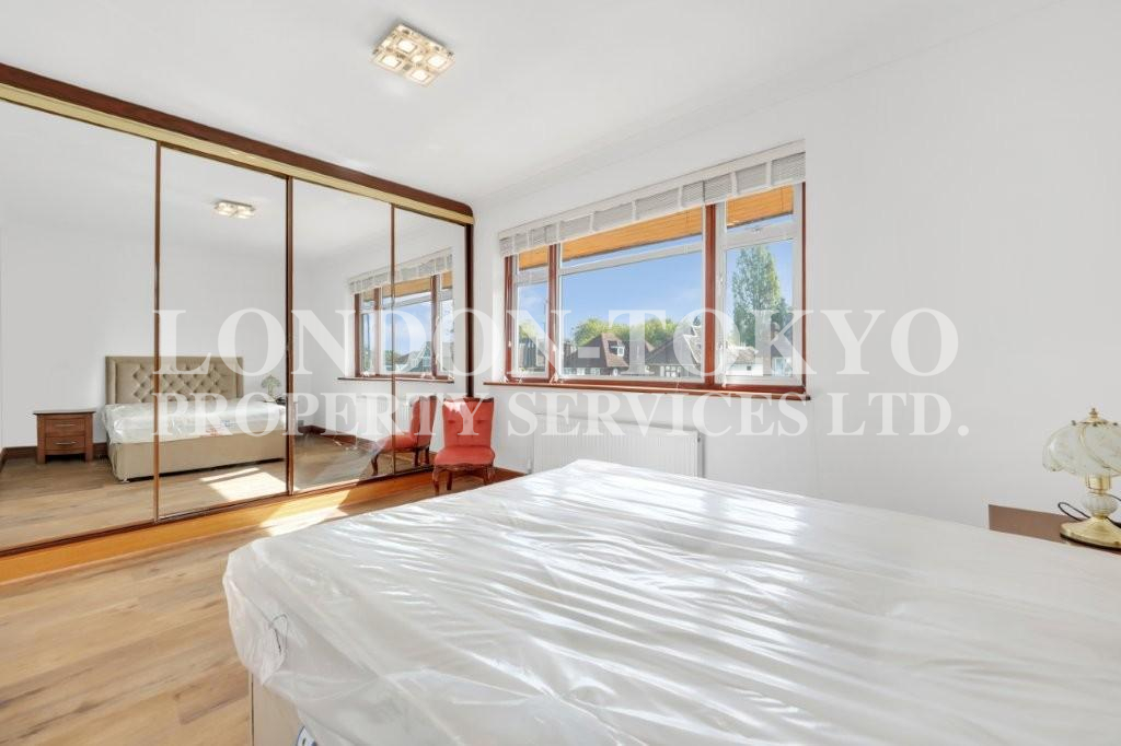 Longland Drive N20 :: London-Tokyo Property Service